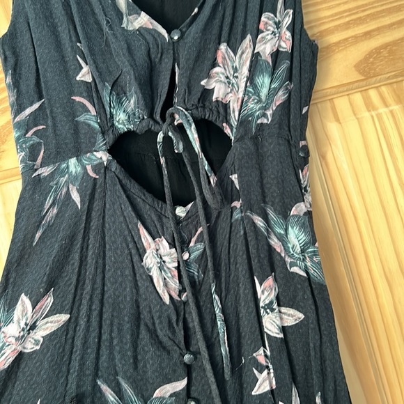 NanaMacs Dress - Picture 2 of 3